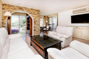 Apartamento Urb. privada Nueva Atalaya - Estepona